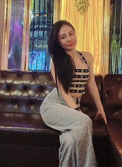 Chery lovely - escort in Hanoi Photo 11 of 11