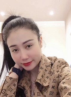 Cherry Le - escort in Ho Chi Minh City Photo 3 of 5