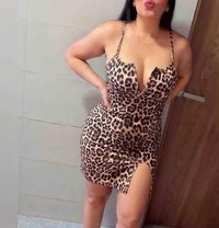 Cherry - escort in Cairo
