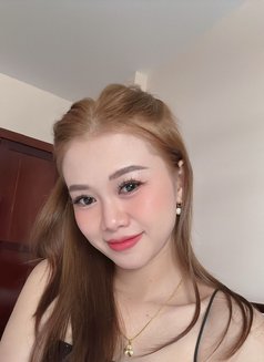 Cherry New - escort in Mumbai Photo 1 of 5