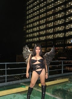 Cherry on Top - Acompañantes transexual in Manila Photo 17 of 22