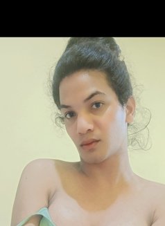 Cherry Sexy Shemale - Acompañantes transexual in Hyderabad Photo 3 of 6