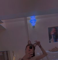 Cherry - puta in Abu Dhabi Photo 7 of 7