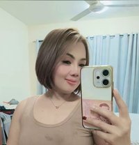 Cherry - masseuse in Al Sohar