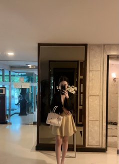 Cherry - puta in Bangkok Photo 8 of 10