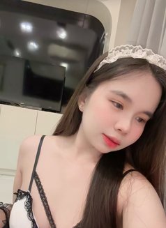 Cherry - escort in Bangkok Photo 7 of 8