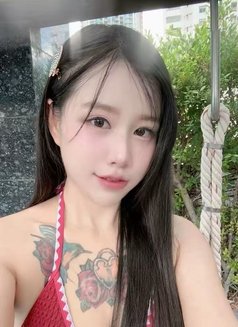 Cherry - masseuse in Shenzhen Photo 1 of 3