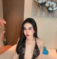 Cherry Vip Private Room - Acompañantes transexual in Abu Dhabi