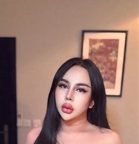 Cherry - Transsexual escort in Abu Dhabi Photo 25 of 27