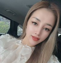 Cherry - escort in Dubai