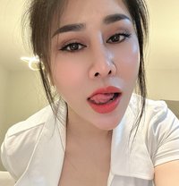 Cherry - escort in Hofuf