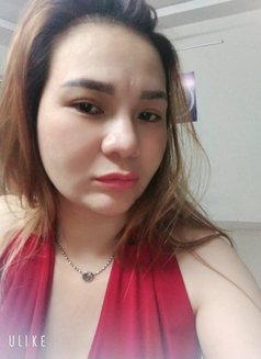 Cherry - escort in Hyderabad Photo 2 of 7