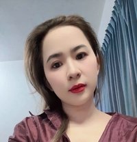 Cherry - escort in Singapore