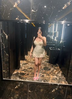 Cherry Vip Private Room - Acompañantes transexual in Abu Dhabi Photo 26 of 30