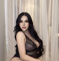 Cherry Vip Private Room - Acompañantes transexual in Abu Dhabi Photo 15 of 30