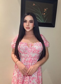 Cherry Vip Private Room - Transsexual escort in Abu Dhabi Photo 30 of 30