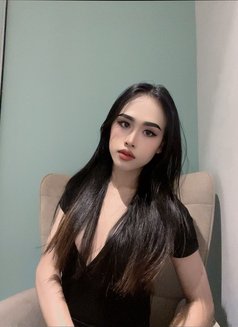 Cherry Young🇹🇭 - Masajista in Abu Dhabi Photo 2 of 5