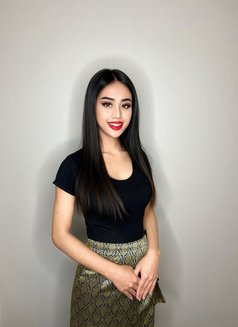 Cherry Young🇹🇭 - masseuse in Abu Dhabi Photo 6 of 6