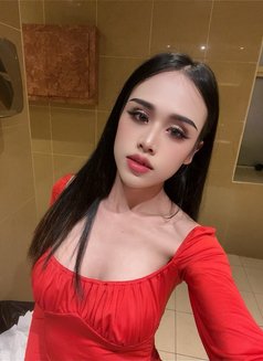 Cherry Young🇹🇭 - Masajista in Abu Dhabi Photo 6 of 9