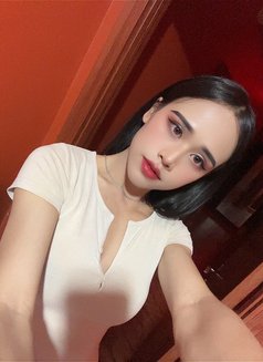 Cherry Young🇹🇭 - Masajista in Abu Dhabi Photo 8 of 9