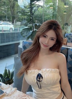 Cherryy - escort in Osaka Photo 5 of 8