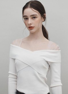 Chery - escort in Riyadh Photo 6 of 8