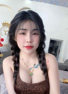 Chery ** - escort in Chennai Photo 2 of 4