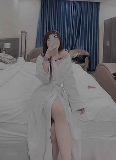 Chery ** - escort in Chennai Photo 3 of 4