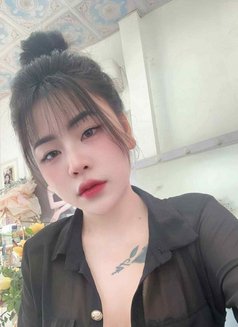 Chery ** - escort in Chennai Photo 4 of 4