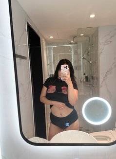 Jennie new here - escort in Jeddah Photo 6 of 7