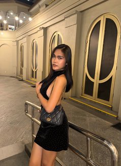 Cheska - Transsexual escort in Manila Photo 2 of 30