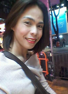 Cheska - Transsexual escort in Macao Photo 9 of 20