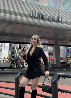 Cheska - escort in Tokyo Photo 13 of 21