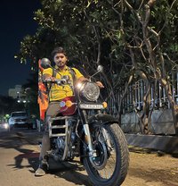 Chetan - Male escort in Mumbai
