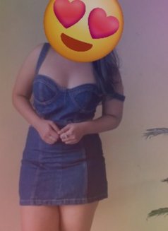 Chethika independent girl col 3 - puta in Colombo Photo 4 of 6