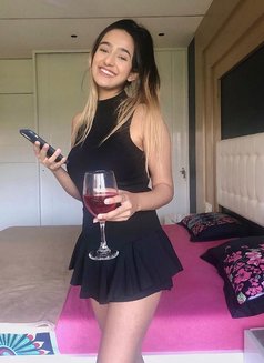 Chetna - escort in Singapore Photo 1 of 1