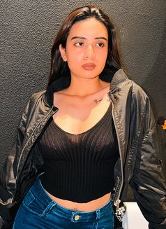 Chetna - escort in Manali Photo 1 of 3