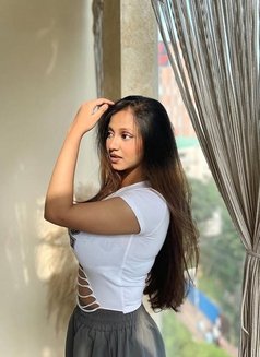 Chetna - escort in Mumbai Photo 3 of 3