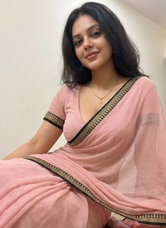 Chetna Kumari - escort in Candolim, Goa Photo 2 of 2