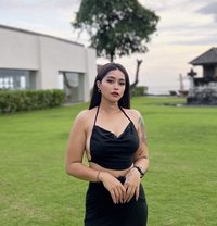 Cheza Hot in Canggu - puta in Bali