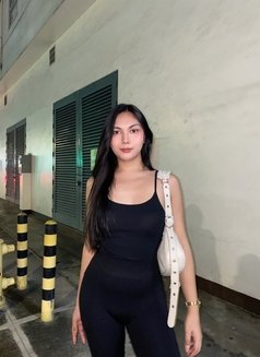 Chiara - Transsexual escort in Manila Photo 7 of 12