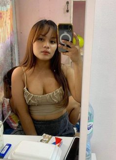 Chichi Jay - Transsexual escort in Manila Photo 1 of 5