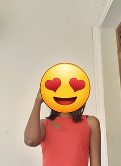 Chichi - escort in Colombo Photo 1 of 5