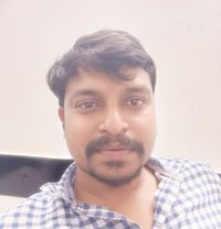 Chickoo - Acompañantes masculino in Bangalore