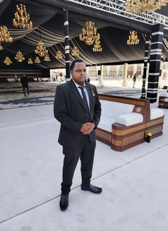 Chiefmasterlee - Acompañantes masculino in Doha Photo 1 of 1