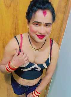 Chiku - Acompañantes transexual in Jaipur Photo 1 of 4
