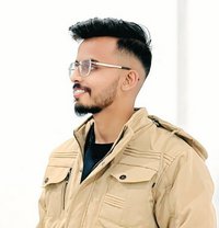 Chiku - Acompañantes masculino in Mumbai