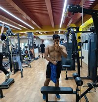 Chikuuu - Male escort in Chennai