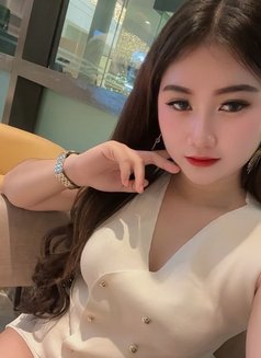 CHIN 18yo Cute Chinita - escort in Makati City Photo 1 of 6