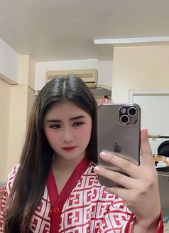 CHIN 18yo Cute Chinita - escort in Makati City Photo 3 of 6